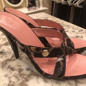 Authentic Gucci heels (size 7.5)
